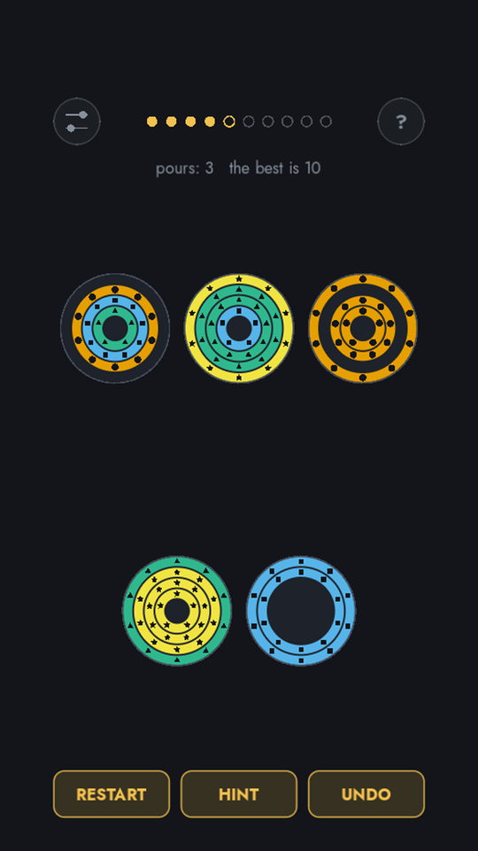 Five targets of nested rings in four colours, three moves into the level.